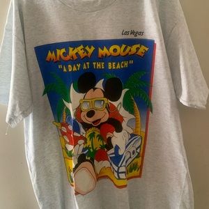 Vintage Mickey Mouse shirt